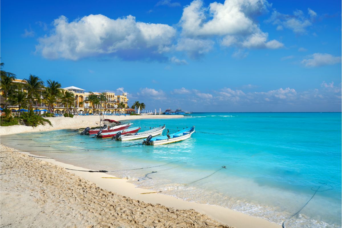 How Far Is Playa Del Carmen From Cancun