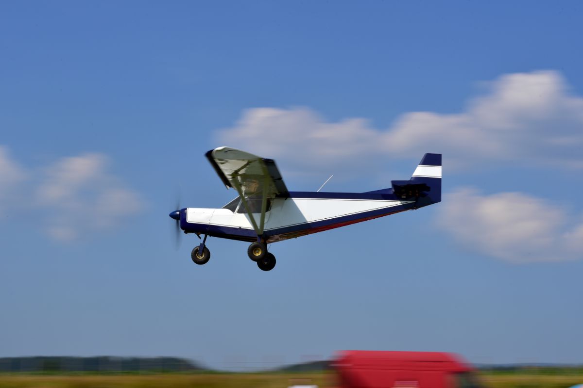Single Engine Planes