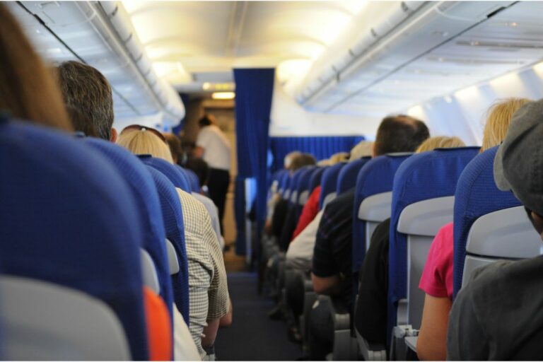 Can You Bring Scissors On A Plane
