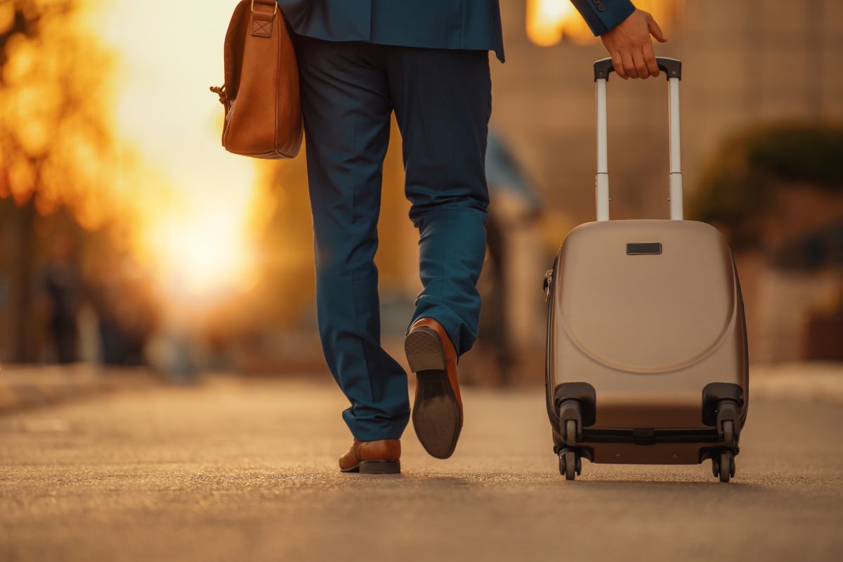 How To Travel With A Suit