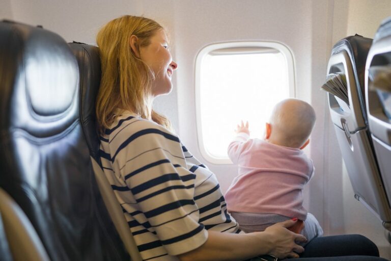 Where Is The Loudest (And Quietest!) Seat On A Plane?