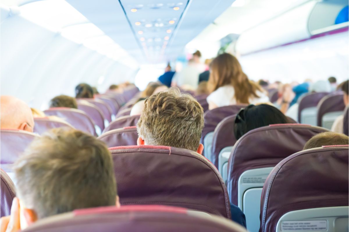 Do Airlines Seat Families Together